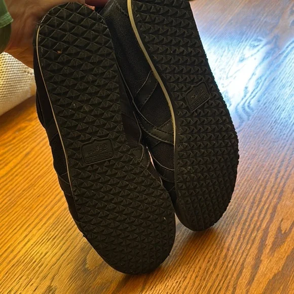 Onitsuka Tiger by Asics Black Casual Sneakers - Picture 6 of 7